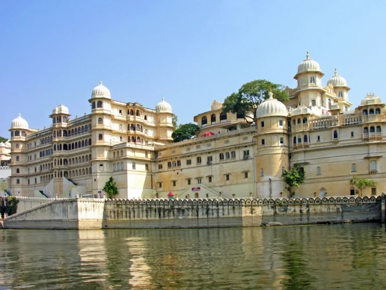 palaces-in-udaipur